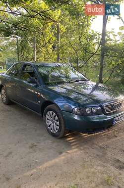 Седан Audi A4 1996 в 