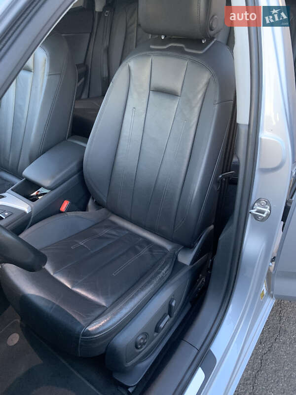 Седан Audi A4 2015 в Кривому Розі