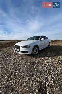 Седан Audi A4 2014 в 