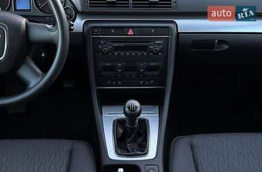 Седан Audi A4 2005 в 