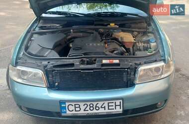 Седан Audi A4 1999 в 
