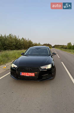 Седан Audi A4 2017 в 