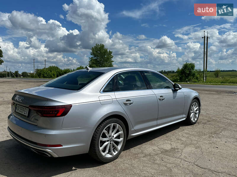 Седан Audi A4 2018 в Лубнах