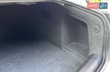 Седан Audi A4 2005 в 