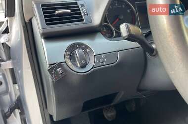 Седан Audi A4 2005 в 