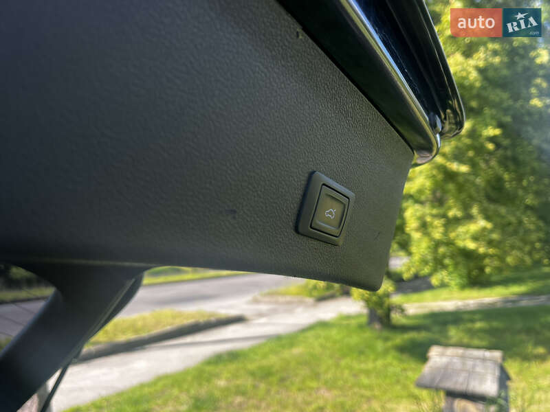 Універсал Audi A4 2015 в Луцьку