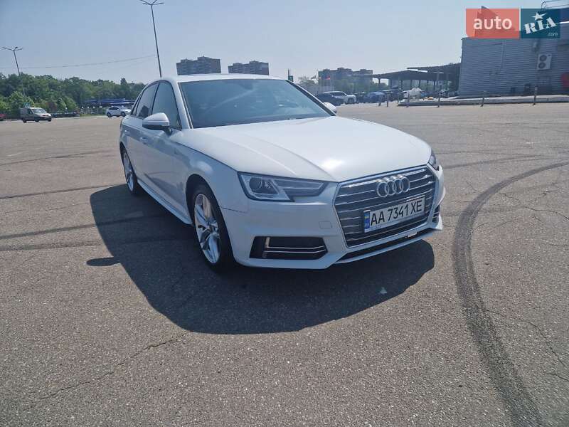Audi A4 2016