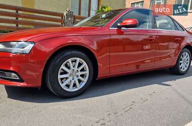 Седан Audi A4 2012 в 