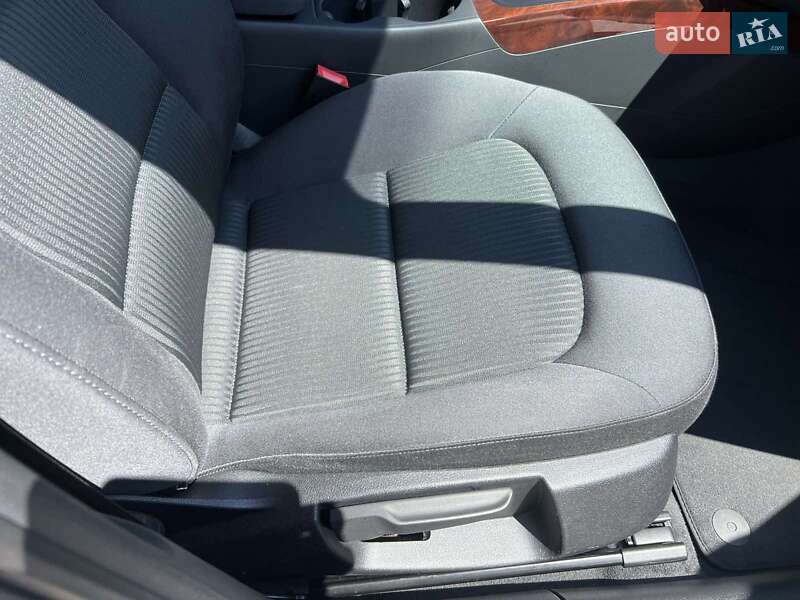 Седан Audi A4 2008 в Киеве