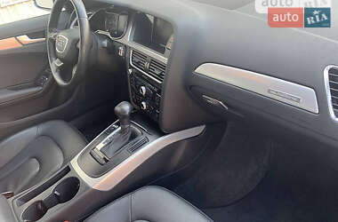 Седан Audi A4 2013 в 