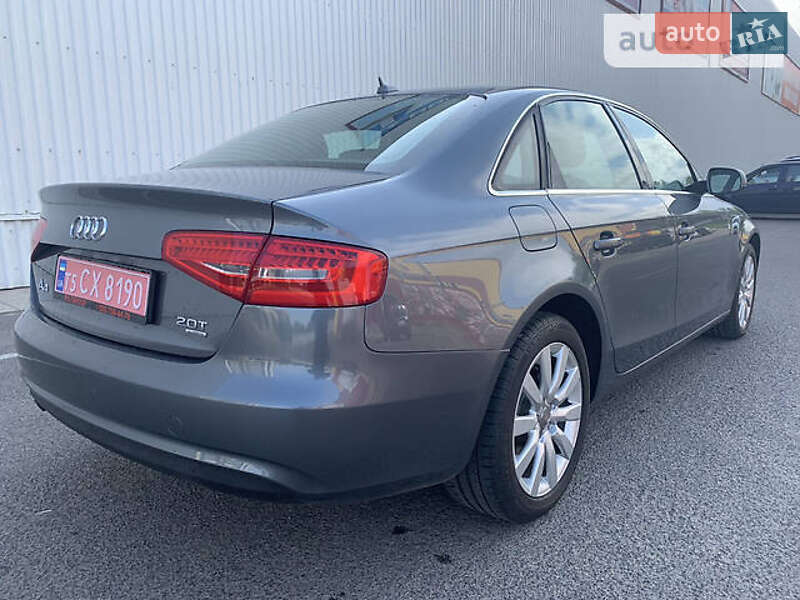 Седан Audi A4 2013 в Кролевці