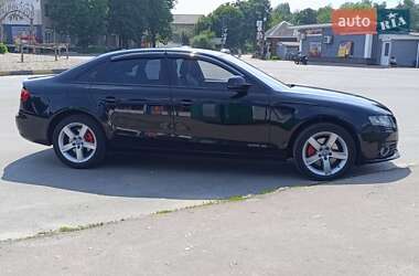 Седан Audi A4 2010 в 