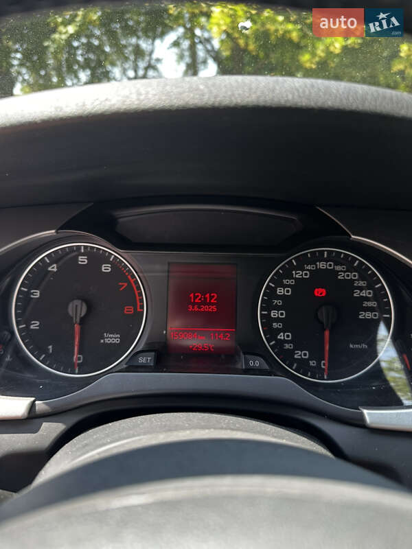 Седан Audi A4 2010 в Запорожье