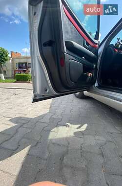 Седан Audi A4 2001 в Ладижині