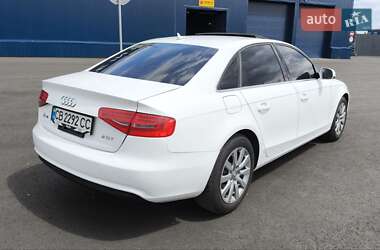 Седан Audi A4 2012 в 