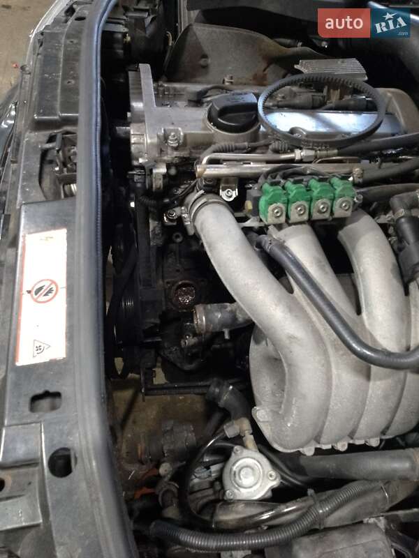 Универсал Audi A4 1997 в Черновцах