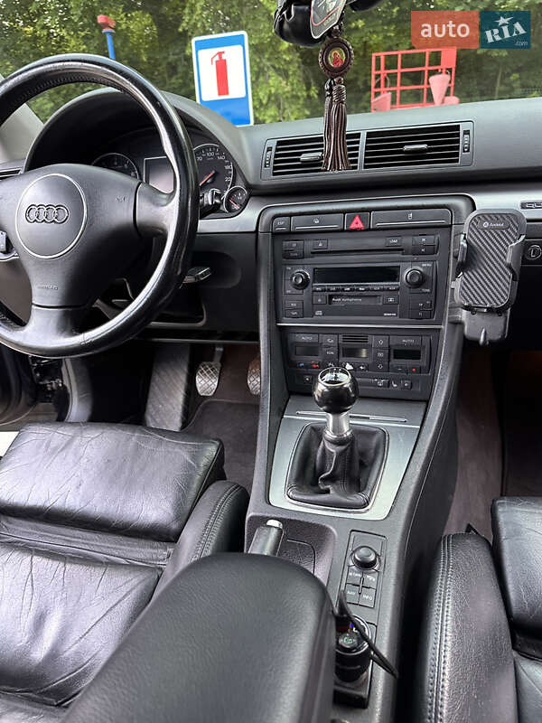 Универсал Audi A4 2002 в Виннице
