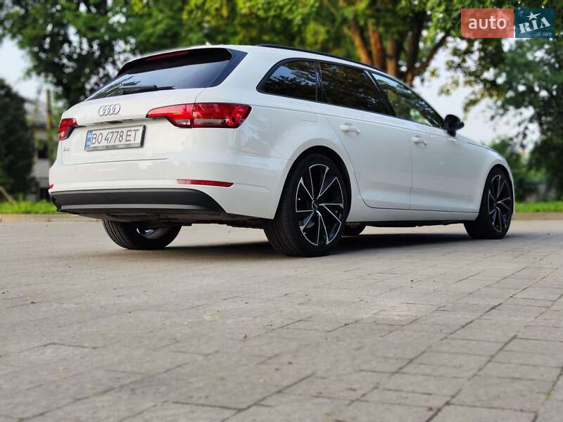 Универсал Audi A4 2016 в Львове