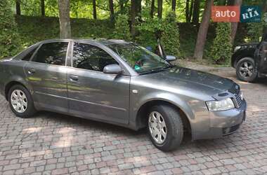 Седан Audi A4 2001 в 
