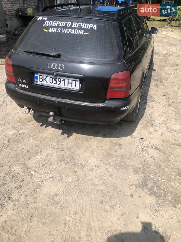 Универсал Audi A4 1996 в Млинове фото 3 Универсал Audi A4 1996 в Млинове