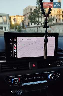 Седан Audi A4 2023 в 