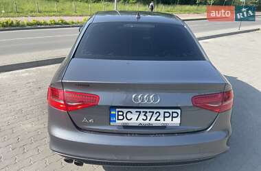 Седан Audi A4 2015 в Львове