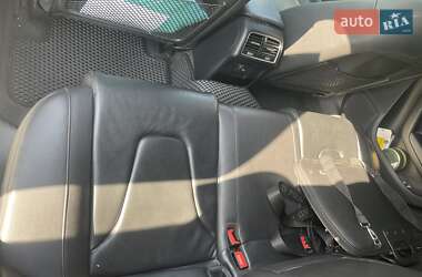 Седан Audi A4 2015 в Львове
