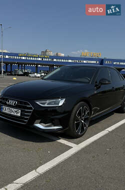 Седан Audi A4 2021 в Киеве