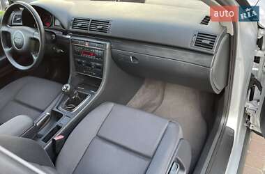 Седан Audi A4 2002 в 