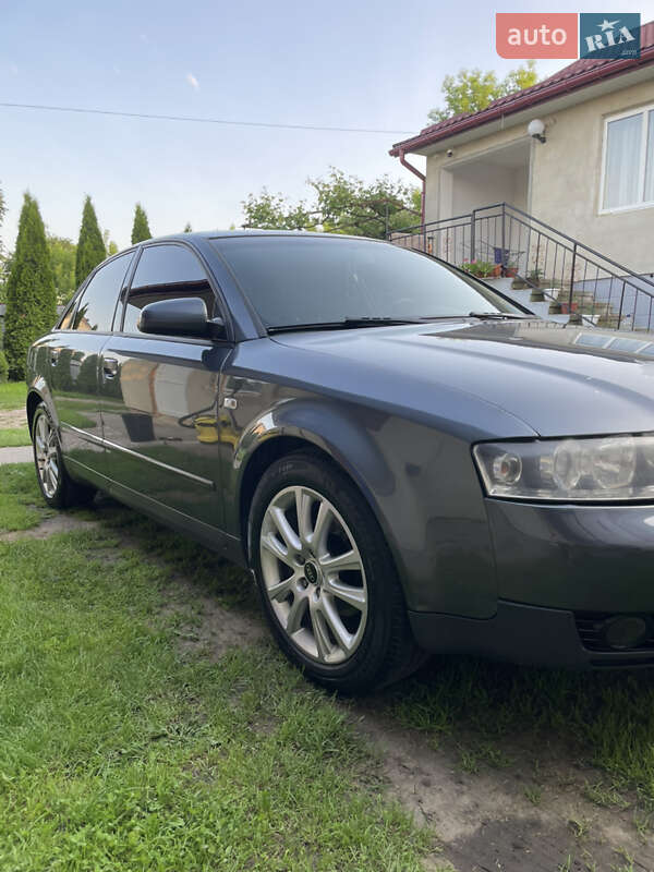 Седан Audi A4 2003 в Львове