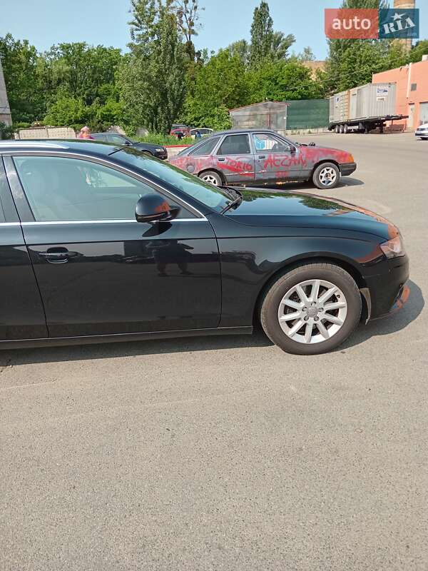 Универсал Audi A4 2008 в Киеве