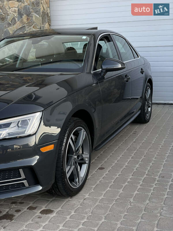 Седан Audi A4 2016 в Пустомытах