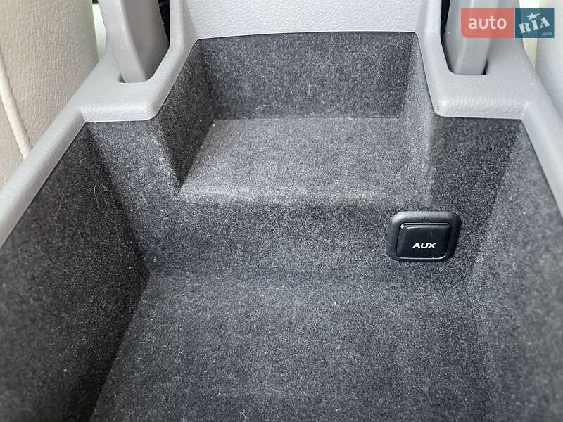 Седан Audi A4 2011 в Киеве