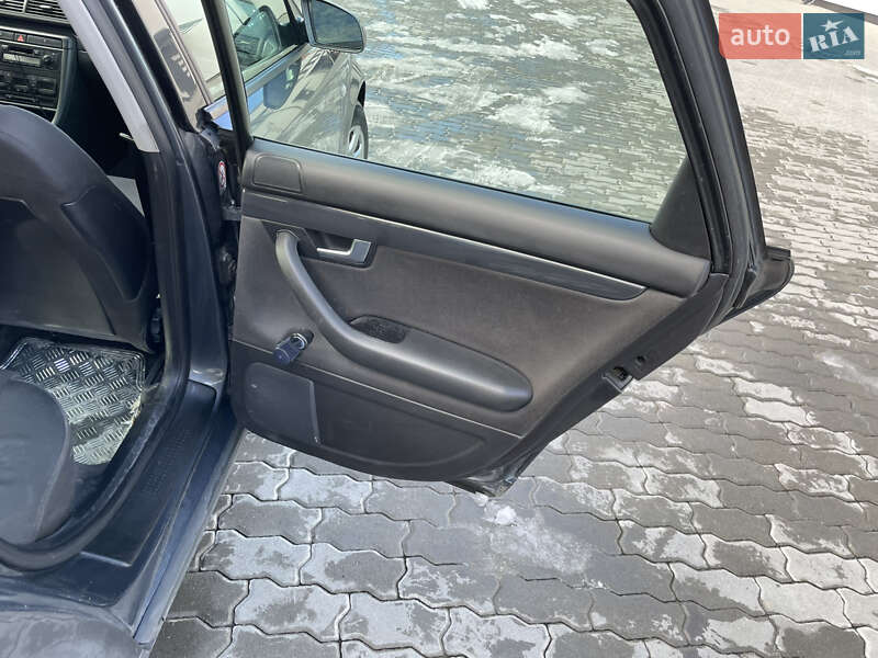 Универсал Audi A4 2001 в Сходнице фото 19 Универсал Audi A4 2001 в Сходнице