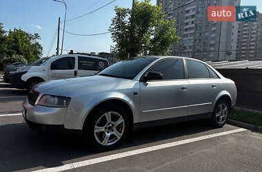 Седан Audi A4 2003 в 