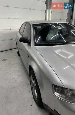 Седан Audi A4 2003 в 