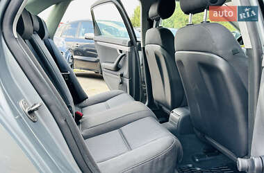 Седан Audi A4 2005 в 