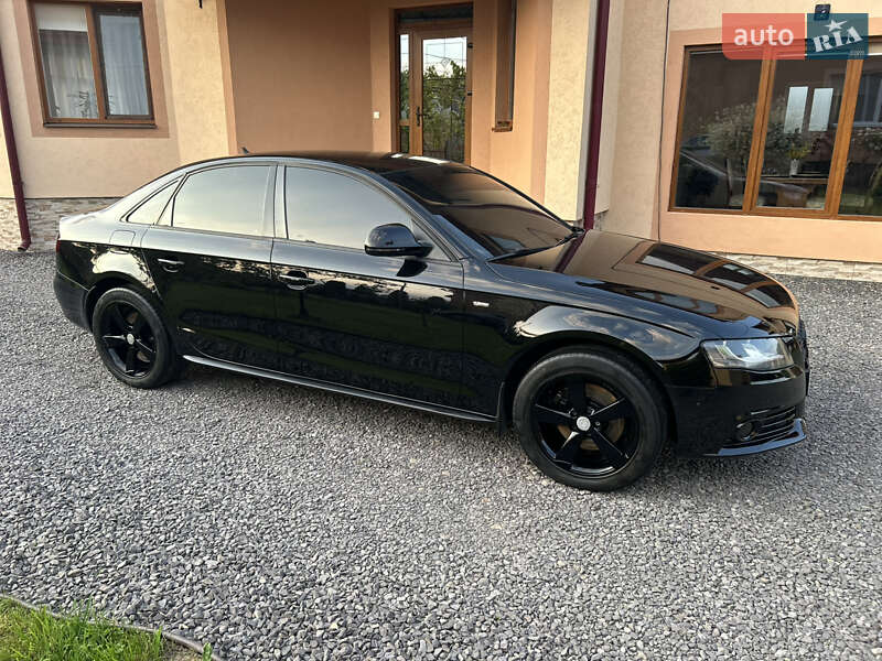 Седан Audi A4 2008 в Мукачево