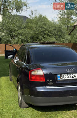Седан Audi A4 2002 в 