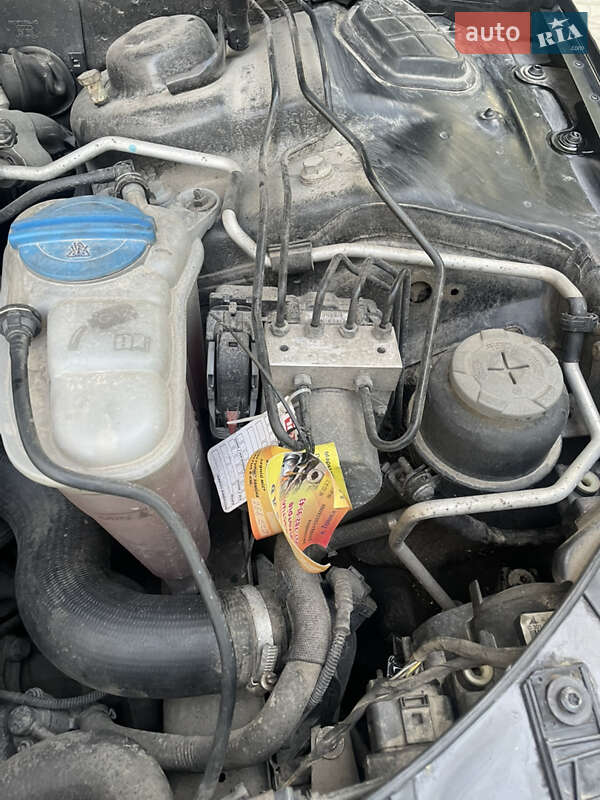 Универсал Audi A4 2010 в Тернополе фото 24 Универсал Audi A4 2010 в Тернополе