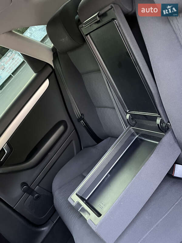 Седан Audi A4 2006 в Виннице