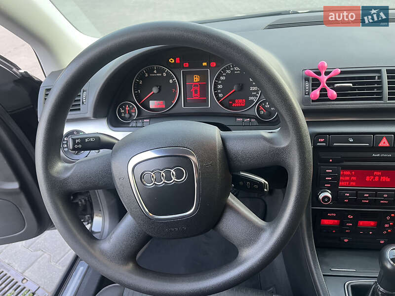 Седан Audi A4 2006 в Виннице