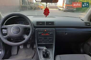 Седан Audi A4 2002 в 