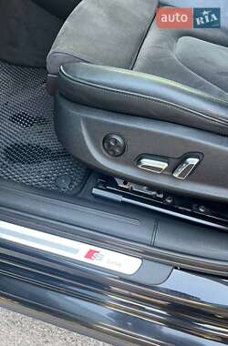 Универсал Audi A4 2013 в 