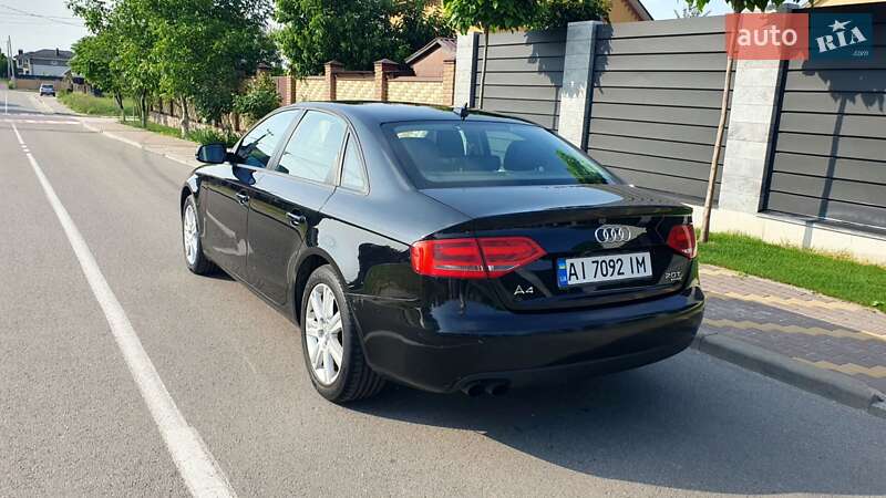 Седан Audi A4 2010 в Киеве