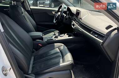 Седан Audi A4 2016 в 