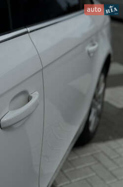 Седан Audi A4 2009 в 