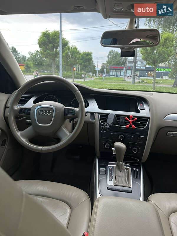 Седан Audi A4 2008 в Виннице