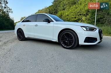 Седан Audi A4 2020 в 