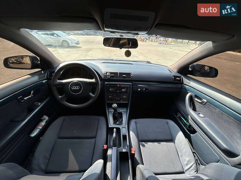 Седан Audi A4 2002 в Полтаве